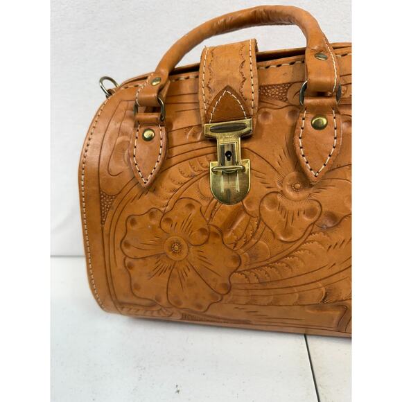 VTG Canoa Argentina Tooled Leather Purse Doctor Bag Missing Strap Boho Western - Picture 1 of 10